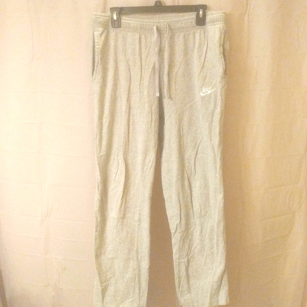 Nike 100% cotton pants with pockets light gray straight leg
